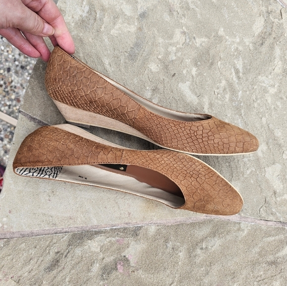 Matt Bernson ballet style low wedges leather 9.5M runs small 8,5..9 - Picture 9 of 14